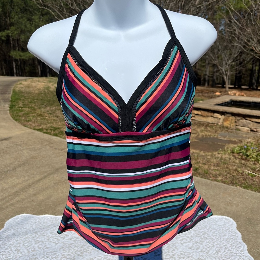 Clearance! ⚠️ NWOT Kona Sola Adjustable Straps Striped Tankini Swim Top Sz. Sm